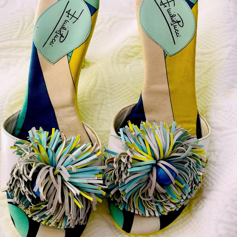 Emilio Pucci Slides